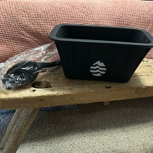 Ice Barrel Ice Mold & Brush. NWT.